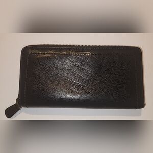 Project Wallet: Coach Black Leather Zip Wallet